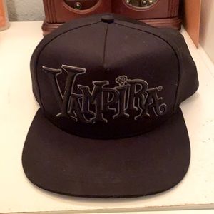Vampira SnapBack hat NWOT